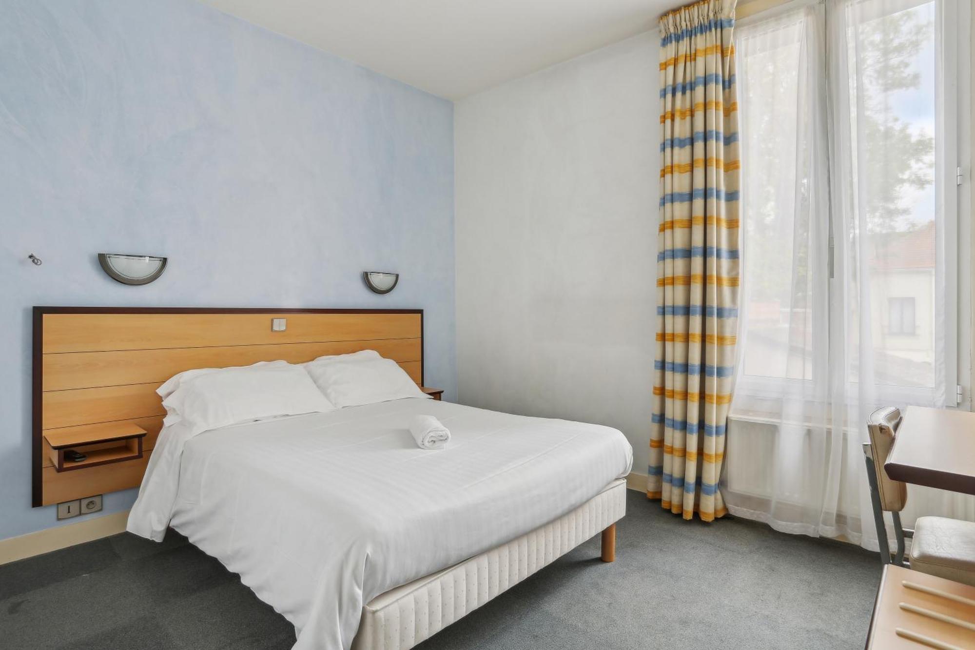 Hotel Robespierre Ex Ideal Hotel Paris - Montreuil Montreuil  Exterior photo