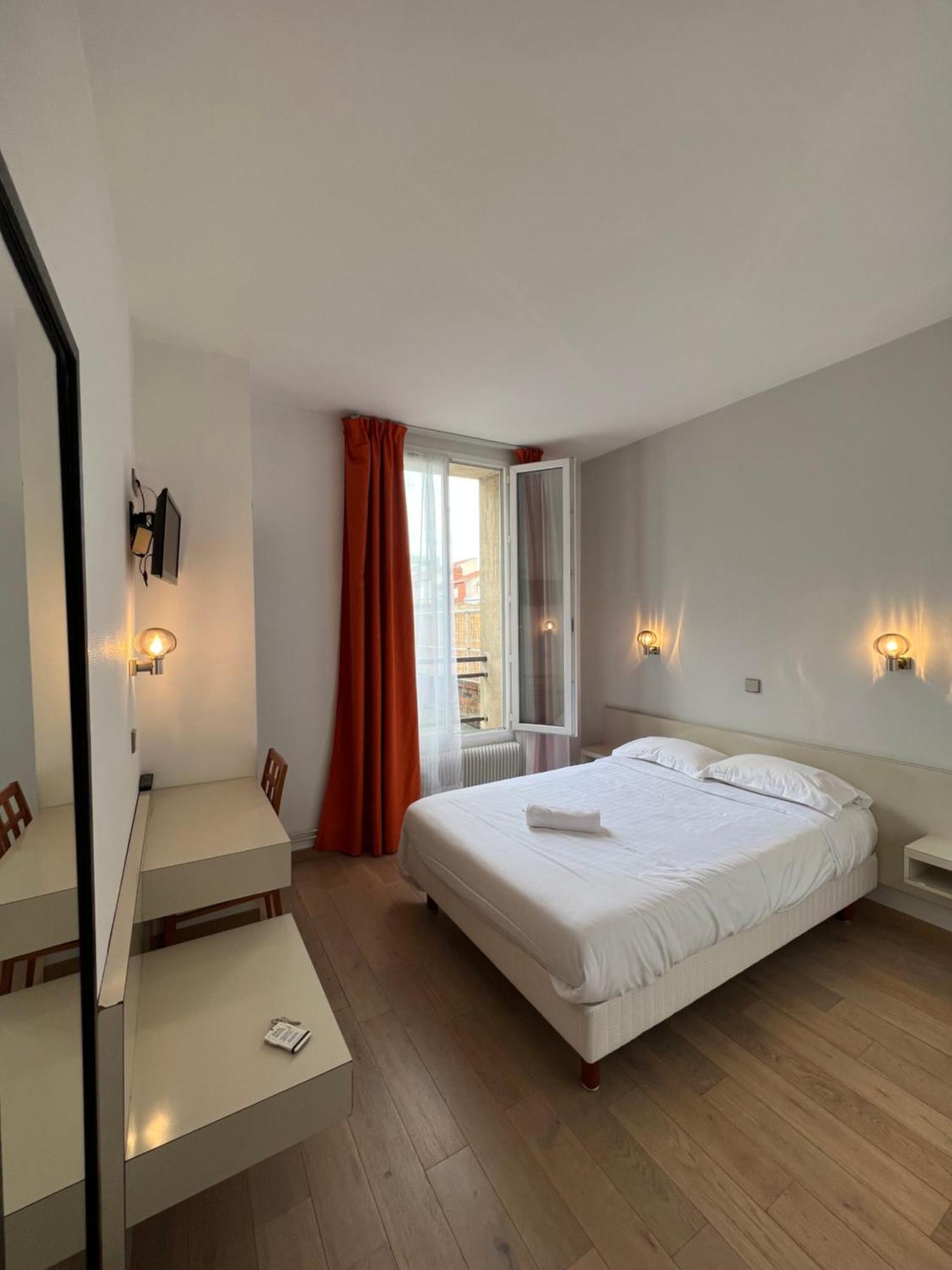 Hotel Robespierre Ex Ideal Hotel Paris - Montreuil Montreuil  Exterior photo